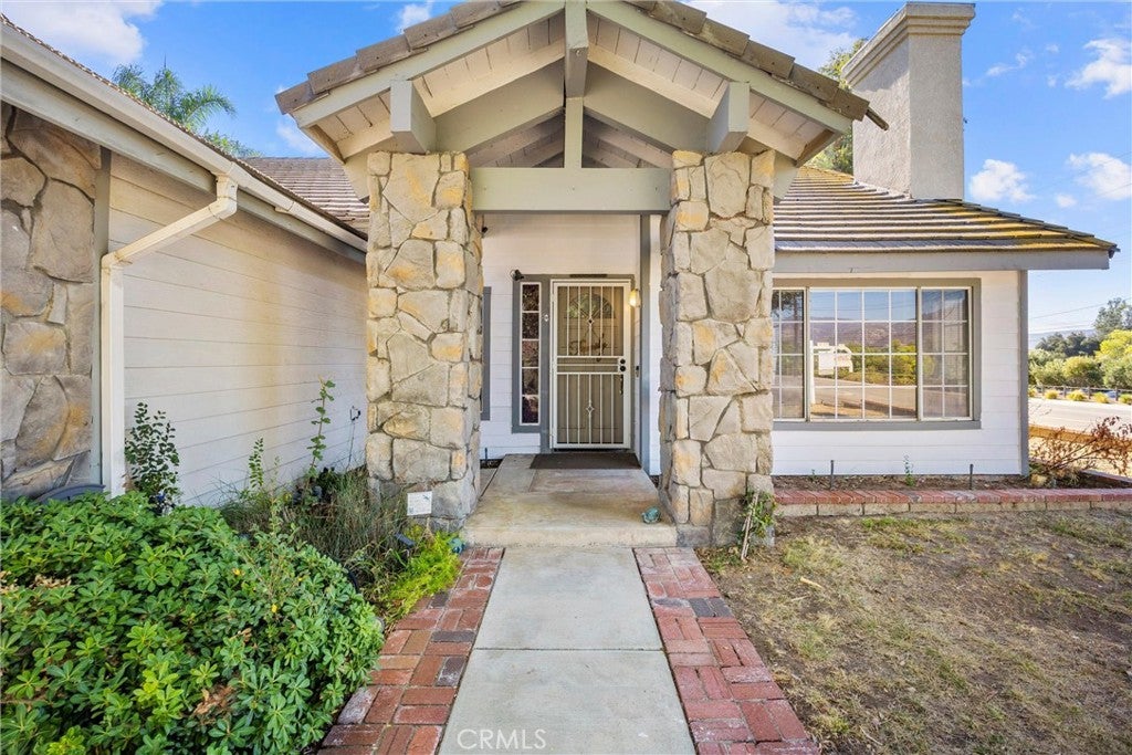 32398 Harwood Lane