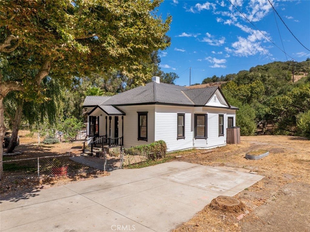 676 La Salle Canyon Road