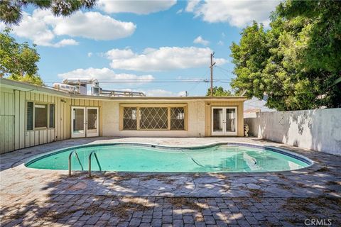 1829 E Jackson Street Long Beach CA 90805