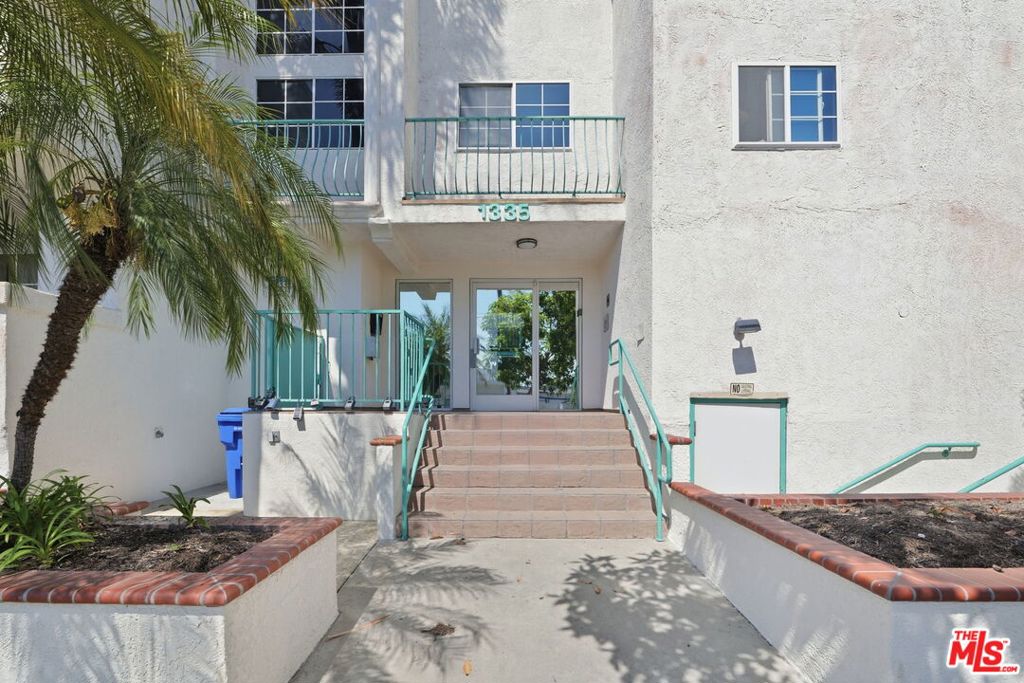 1335 Newport Avenue 104
