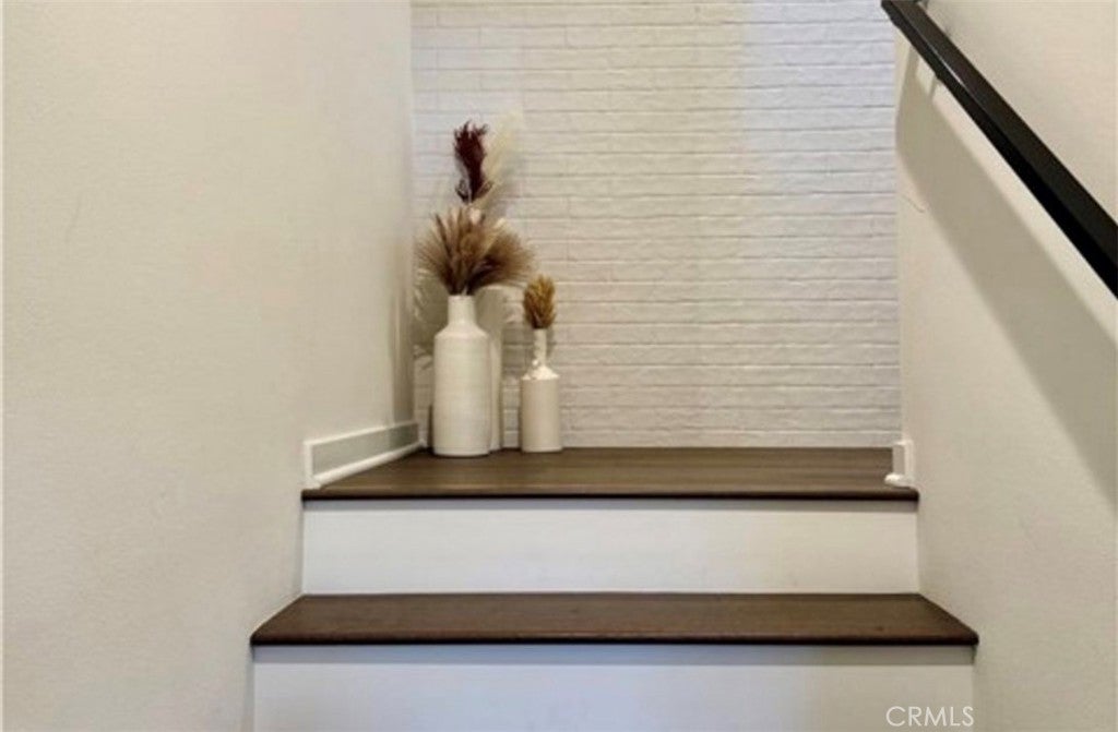 1197 Winslow Lane