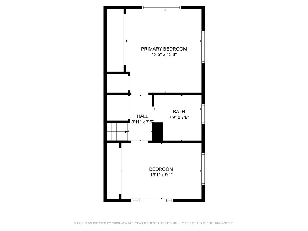 Main image without alt text