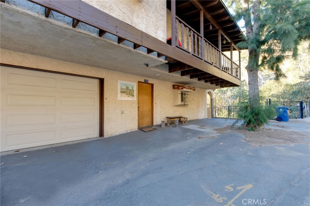 1953 Sunset Plaza Drive