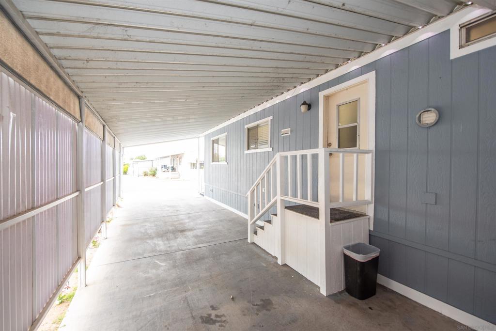 1285 E Washington Ave 113