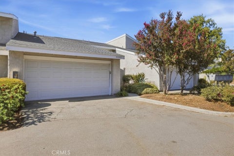 Photo of 23207 Kimmore TER, Valencia, CA 91355 (MLS # DW26225149)