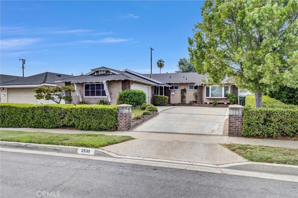 2530 Redcoach Lane