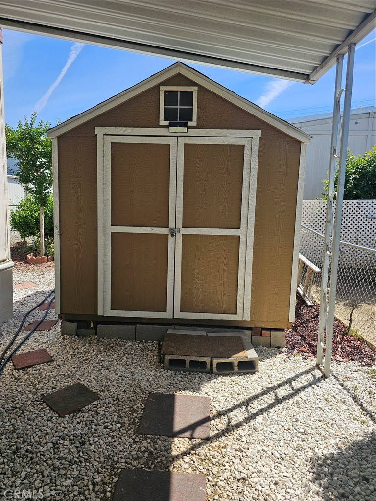 25526 Redlands 19
