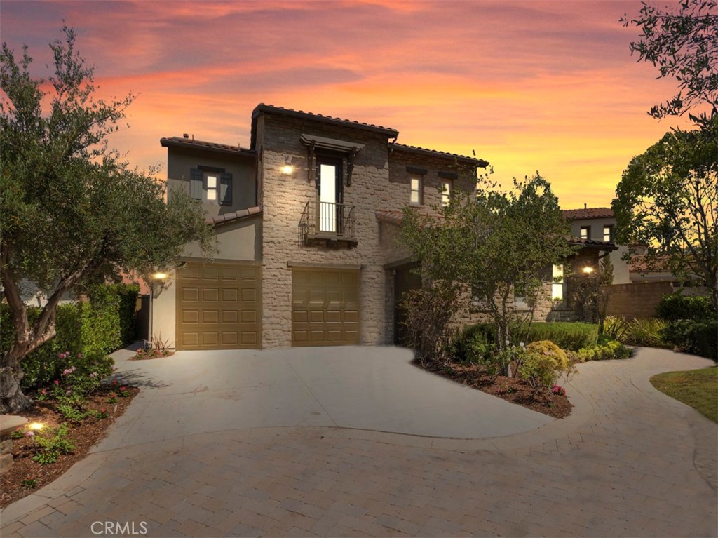 3 Lennox Court