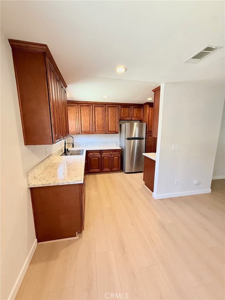 19545 Sherman Way 99