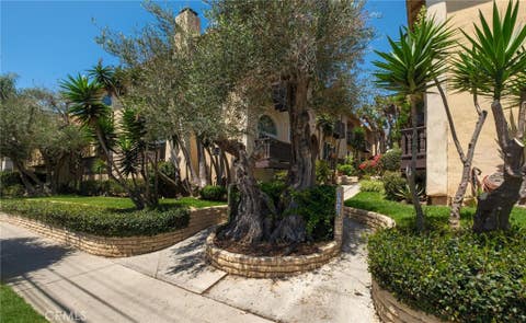 Photo of 8155 Manitoba Street #12, Playa Del Rey, CA 90293 (MLS # SB26170389)