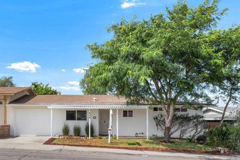 Photo of 1626 La Tierra Lane Ln, San Marcos, CA 92078 (MLS # NDP2507877) Photo of 1626 La Tierra Lane Ln, San Marcos, CA 92078 (MLS # NDP2507877)