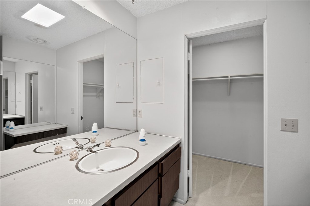 Sandpiper Indian Wells (32518) - Residential