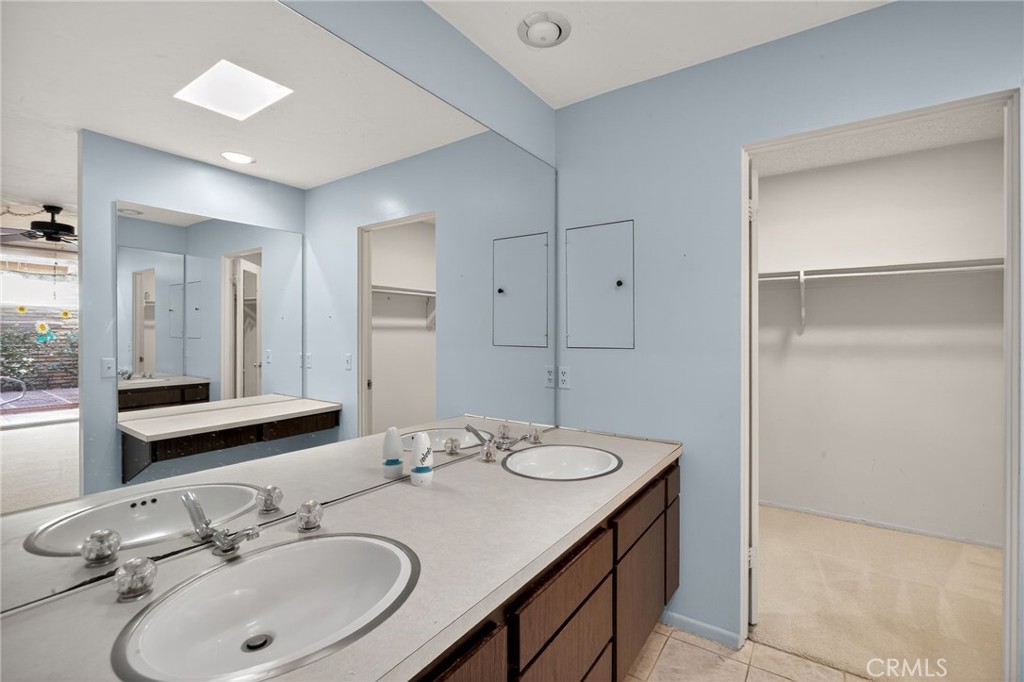 Sandpiper Indian Wells (32518) - Residential