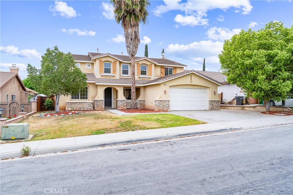 12909 Golden Lantern Drive