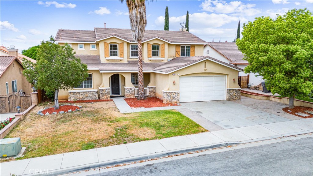12909 Golden Lantern Drive