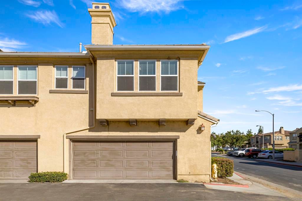 1800 E Lakeshore 1212