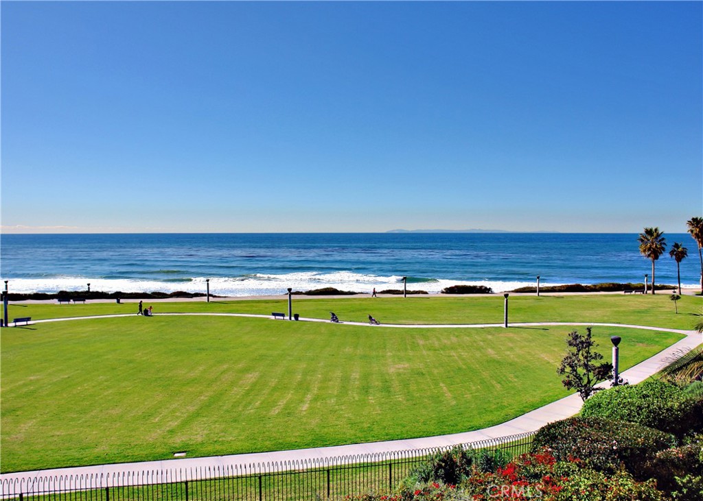 Ritz Cove (RC) - Residential
