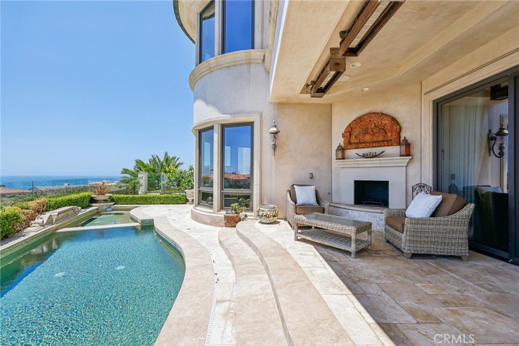 Ritz Cove (RC) - Residential