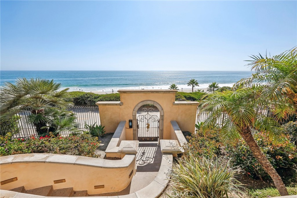 Ritz Cove (RC) - Residential