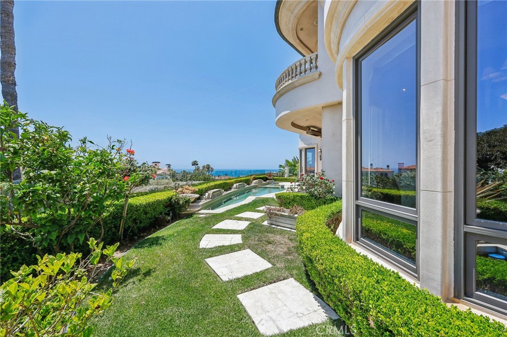Ritz Cove (RC) - Residential