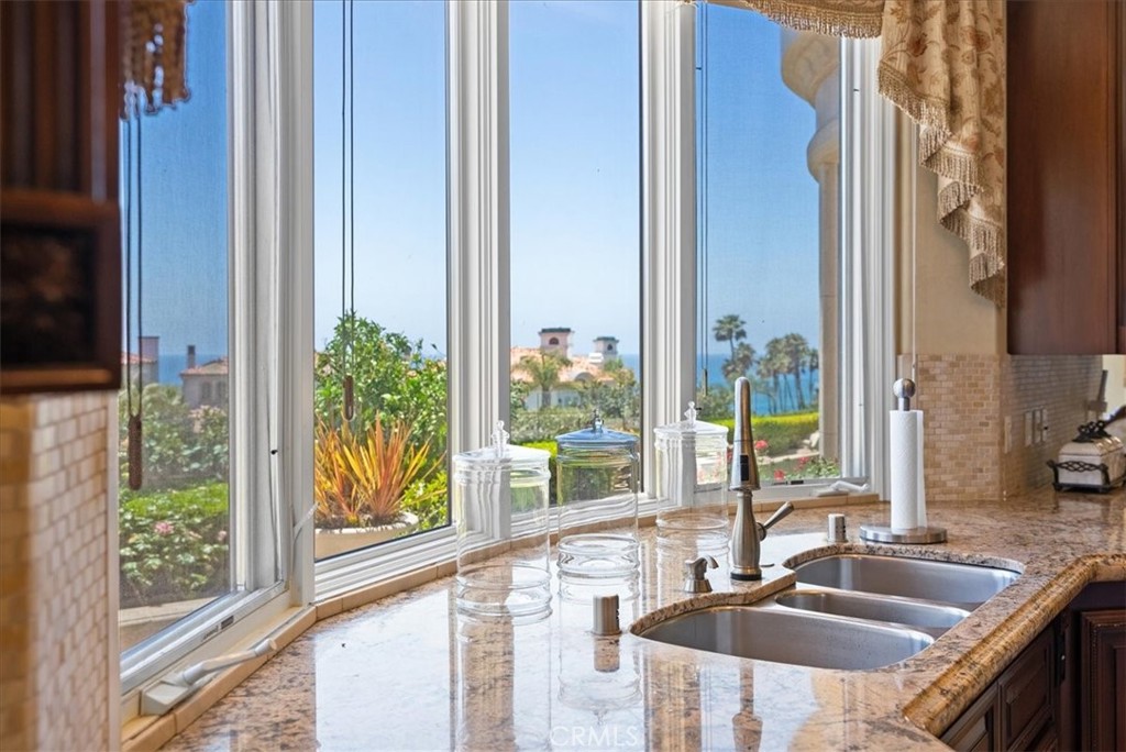 Ritz Cove (RC) - Residential
