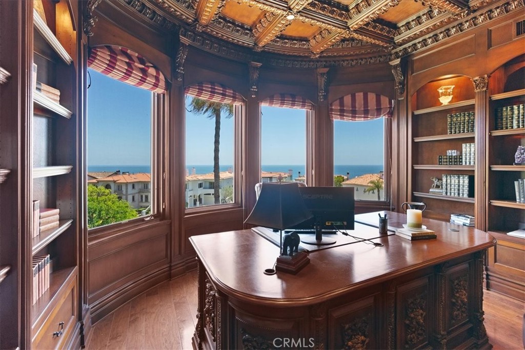 Ritz Cove (RC) - Residential