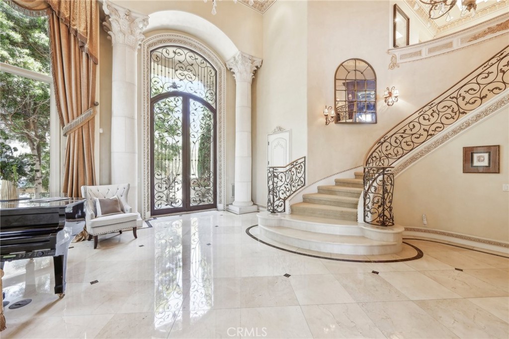 Ritz Cove (RC) - Residential