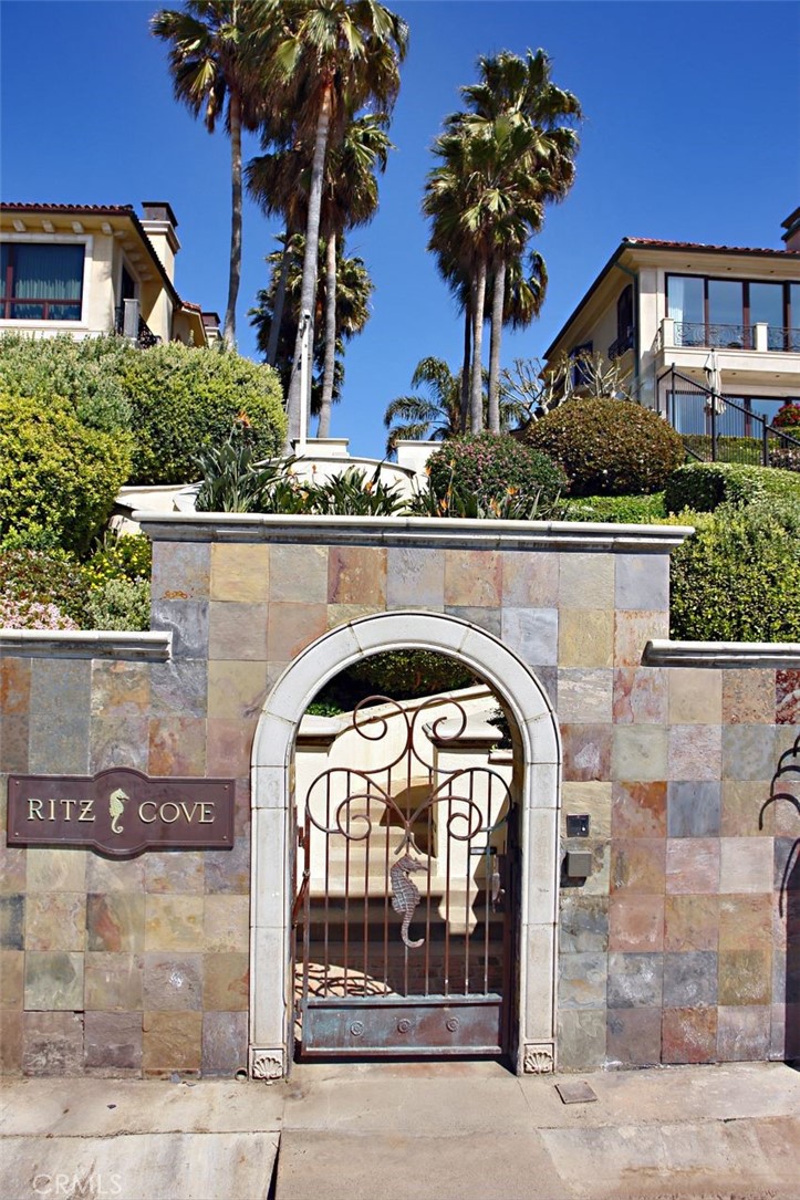 Ritz Cove (RC) - Residential