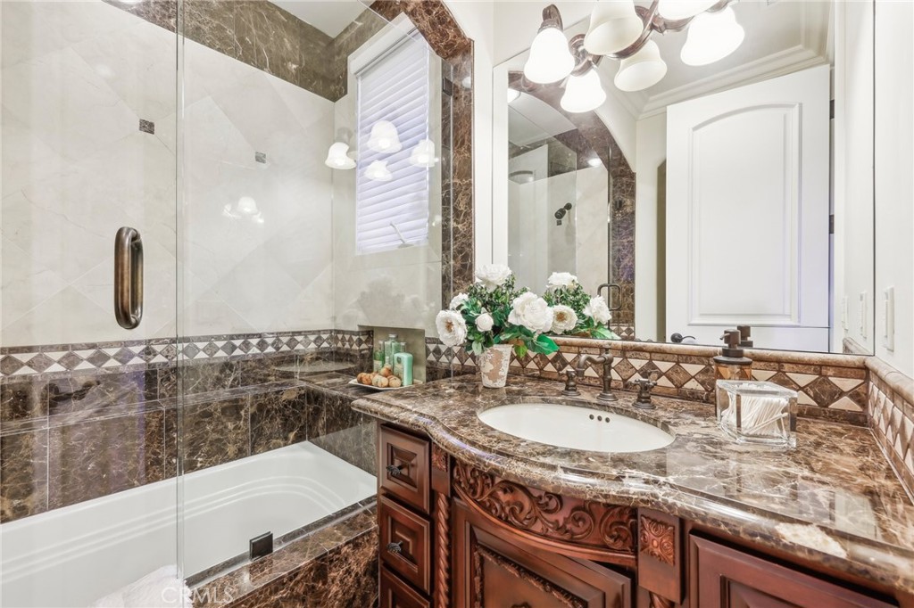 Ritz Cove (RC) - Residential