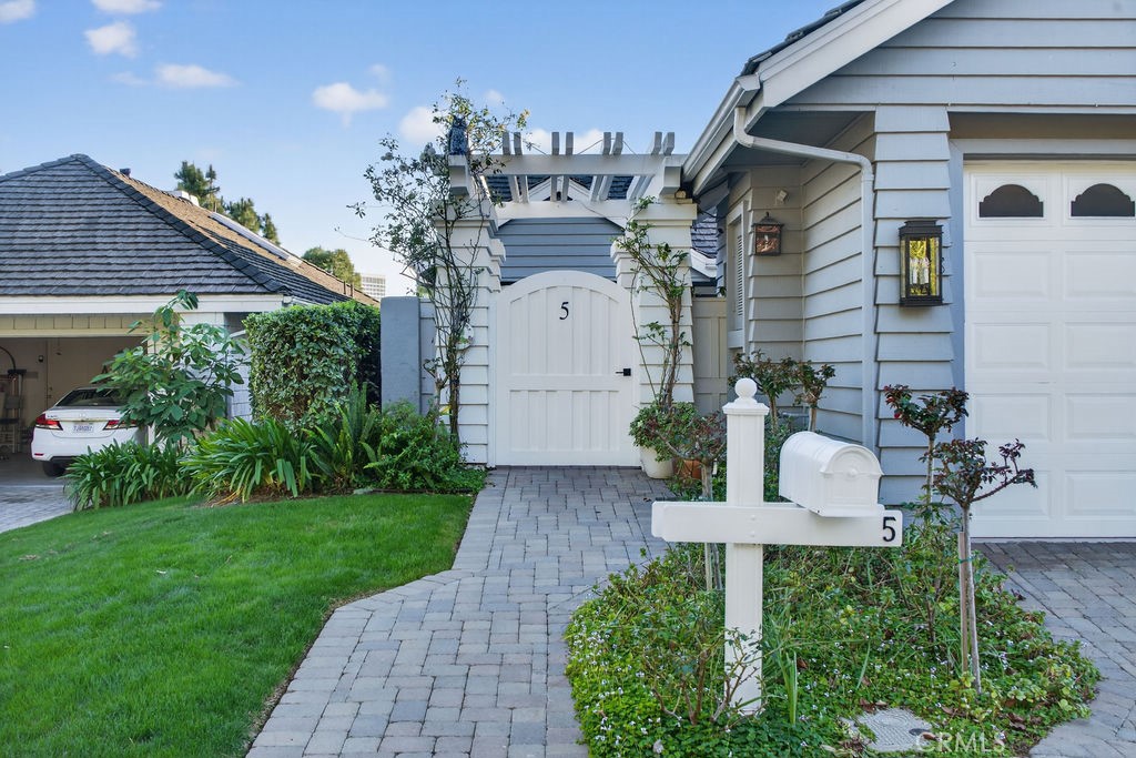 5 Northampton Court 103