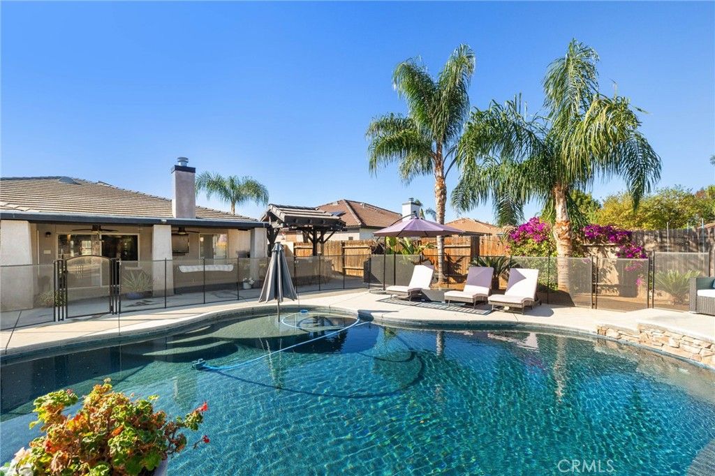 Photo of 9804 9804 Anaparno, Bakersfield, CA 93312 (MLS # SR25243746)