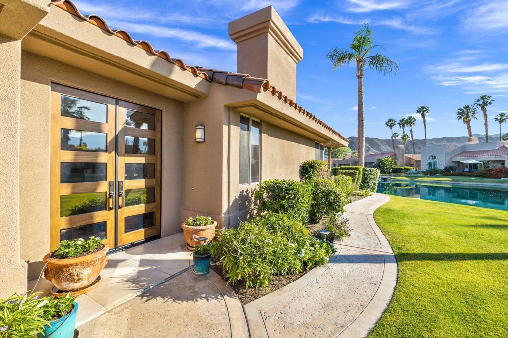 Lake Mirage Racquetball Club - Residential