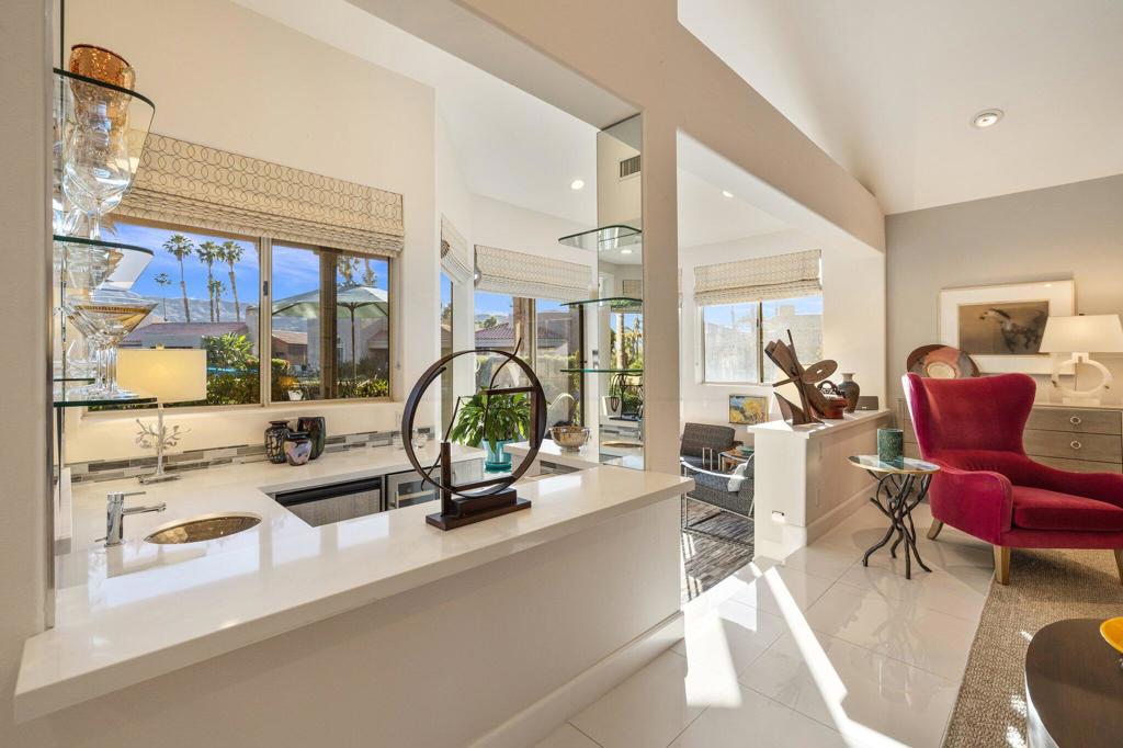 Lake Mirage Racquetball Club - Residential
