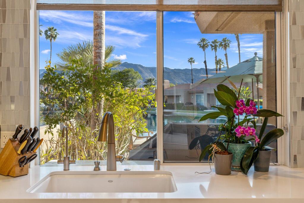 Lake Mirage Racquetball Club - Residential