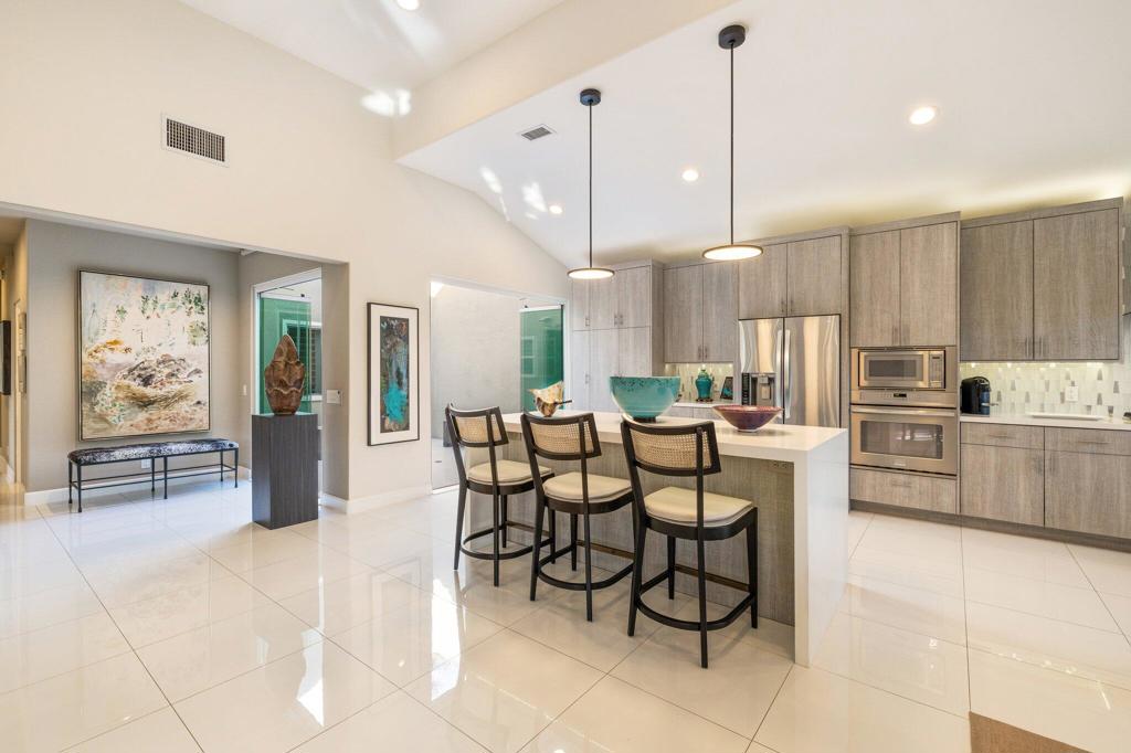 Lake Mirage Racquetball Club - Residential