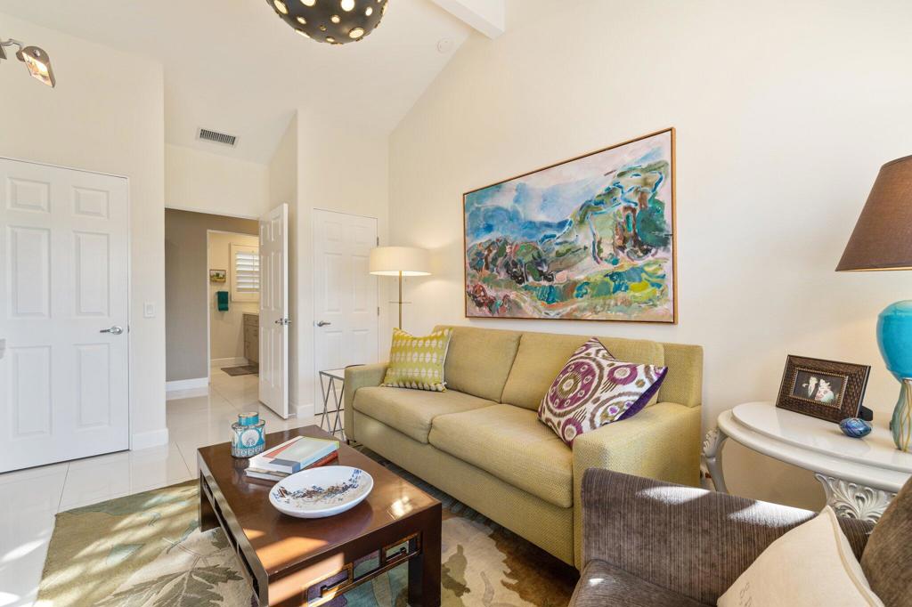 Lake Mirage Racquetball Club - Residential