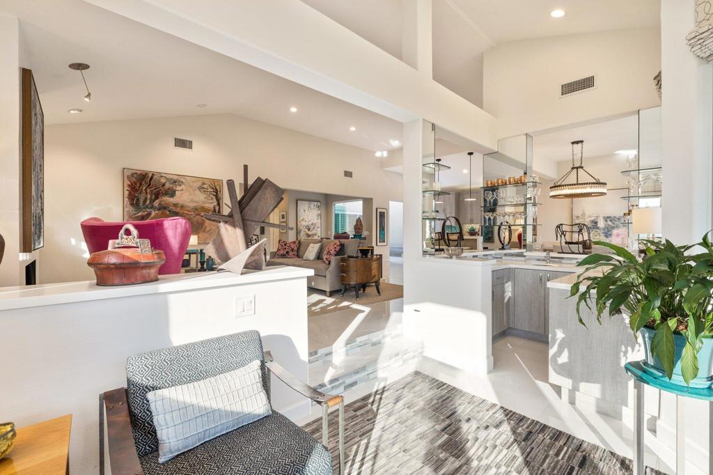 Lake Mirage Racquetball Club - Residential