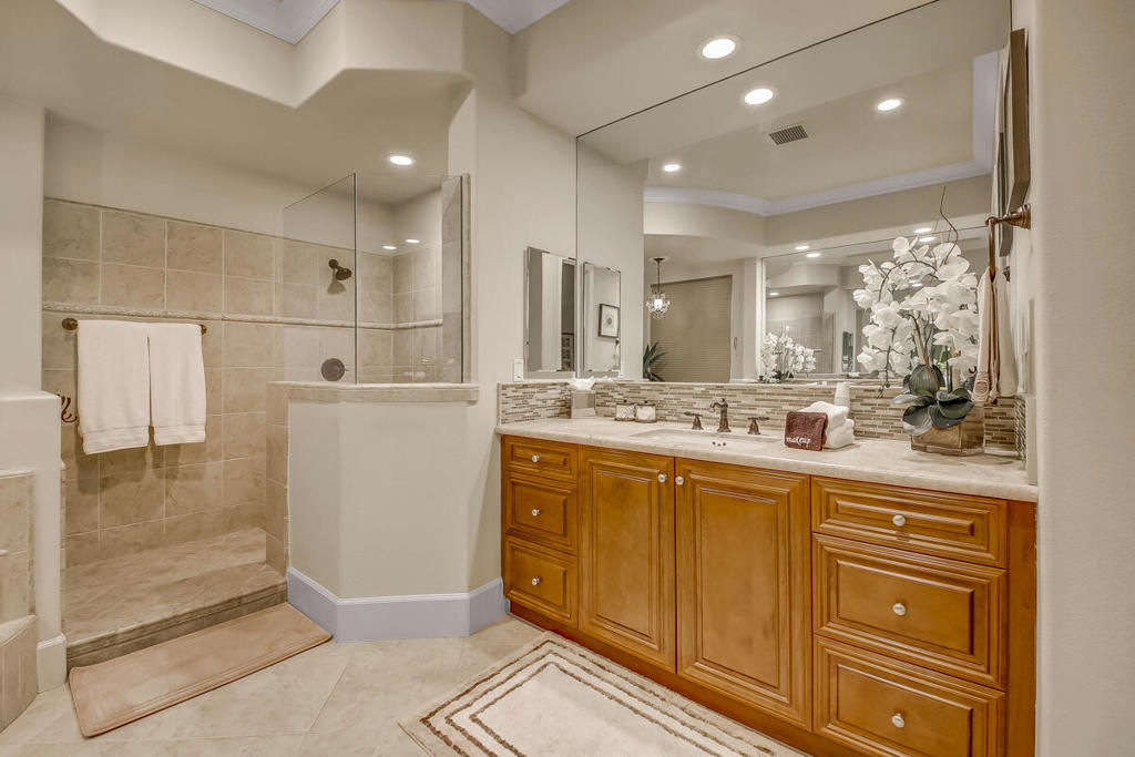 Montage at Santa Rosa - Residential