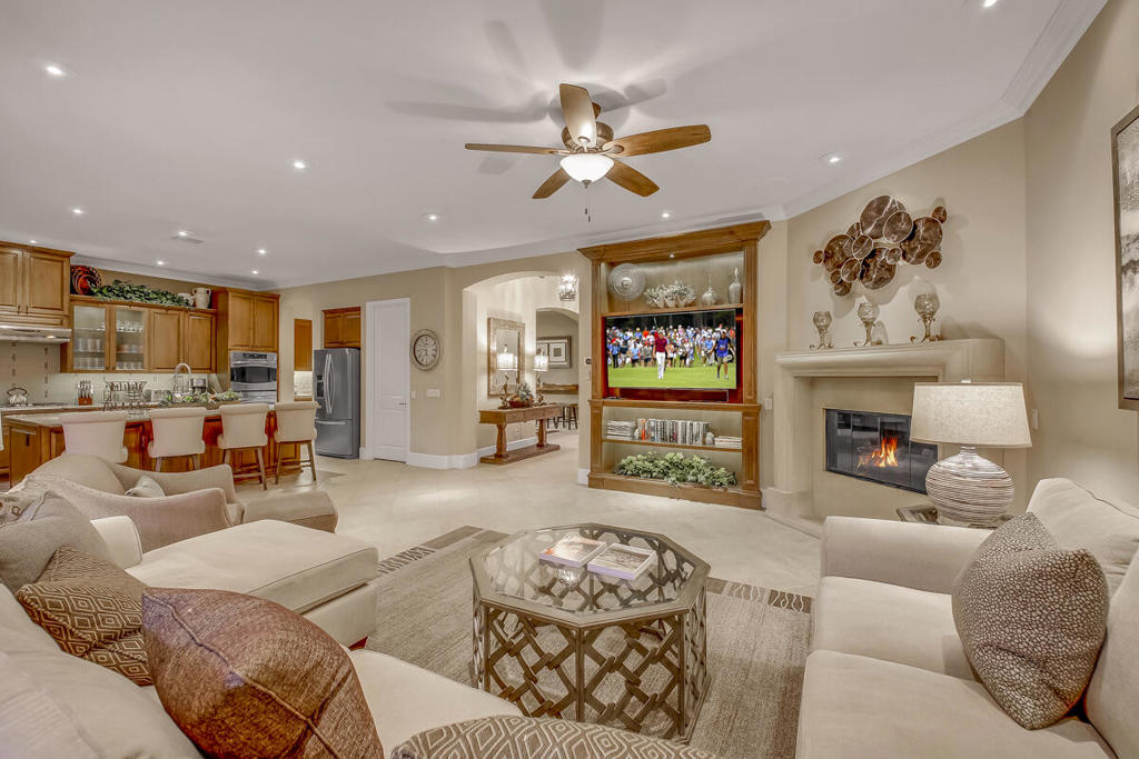 Montage at Santa Rosa - Residential