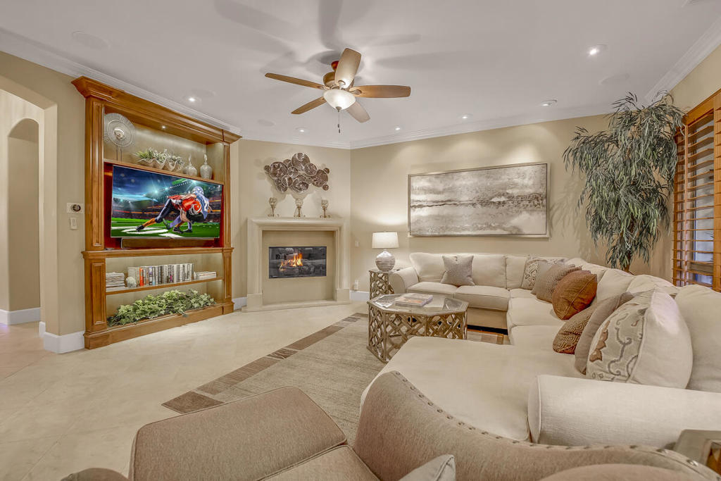 Montage at Santa Rosa - Residential