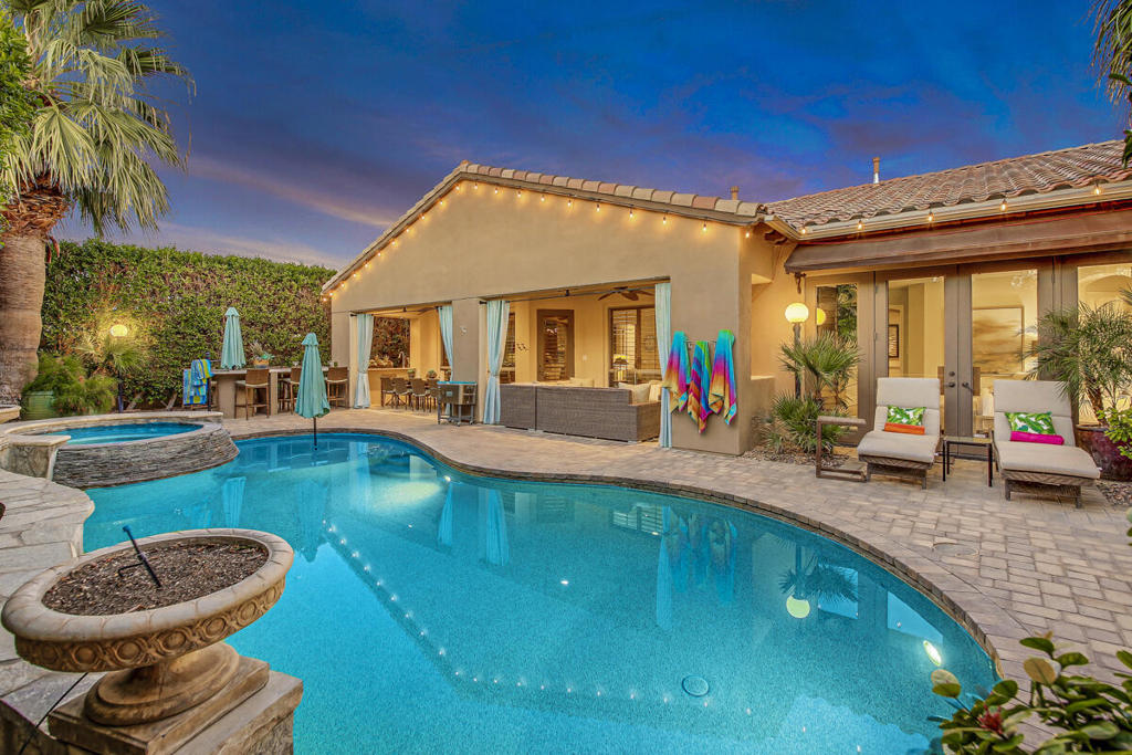 Montage at Santa Rosa - Residential