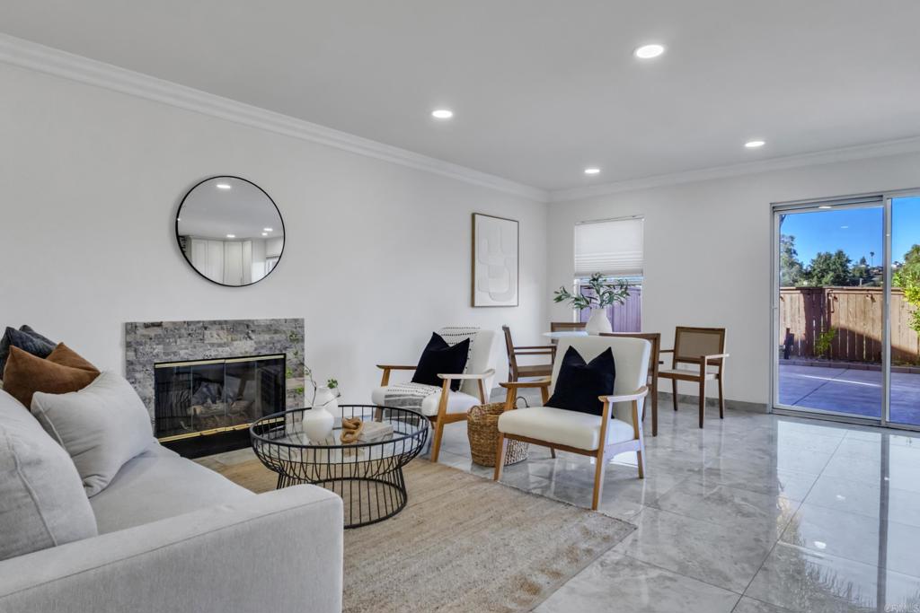 13740 Gateway View Dr