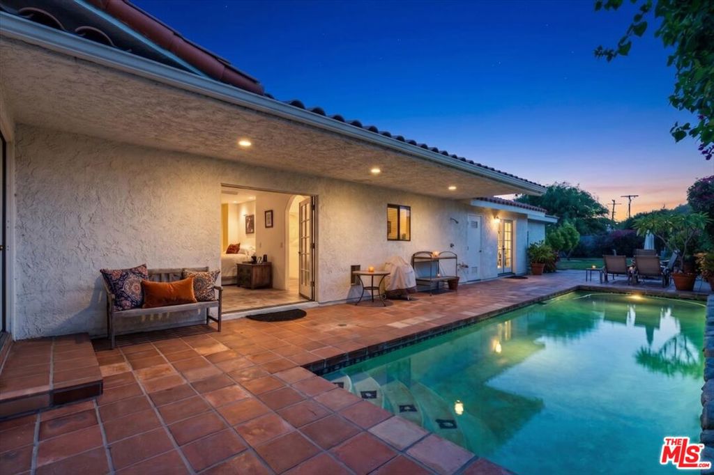 41321 Jamaica Sands Drive
