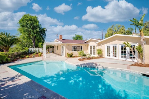 Photo of 7126 Atheling Way, West Hills, CA 91307 (MLS # SR26203203)