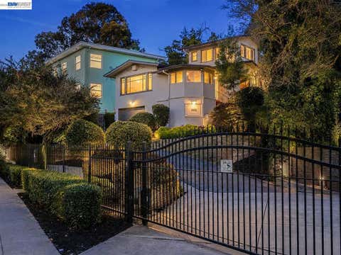 Photo of 3500 Seminary Ave AVE, Oakland, CA 94605 (MLS # 41141897)