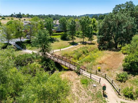 Tiny photo for 11707 Sinnard Ln LN, Atascadero, CA 93422 (MLS # NS26105672)