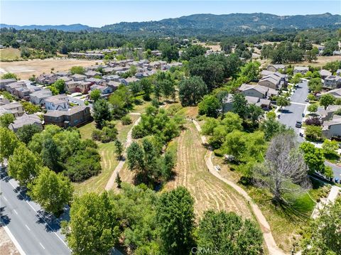Tiny photo for 11707 Sinnard Ln LN, Atascadero, CA 93422 (MLS # NS26105672)