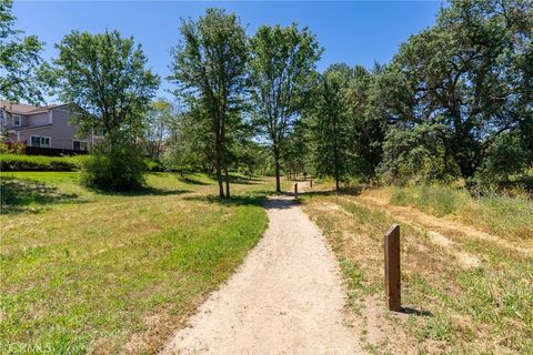 Tiny photo for 11707 Sinnard Ln LN, Atascadero, CA 93422 (MLS # NS26105672)