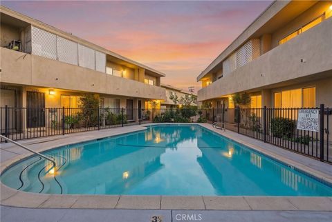 Photo of 6223 Morse, Valley Glen, CA 91606 (MLS # SR26022202)