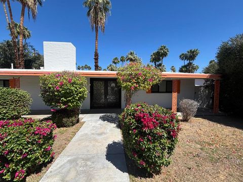 Photo of 1450 E Mesquite Avenue, Palm Springs, CA 92264 (MLS # 219146917DA)